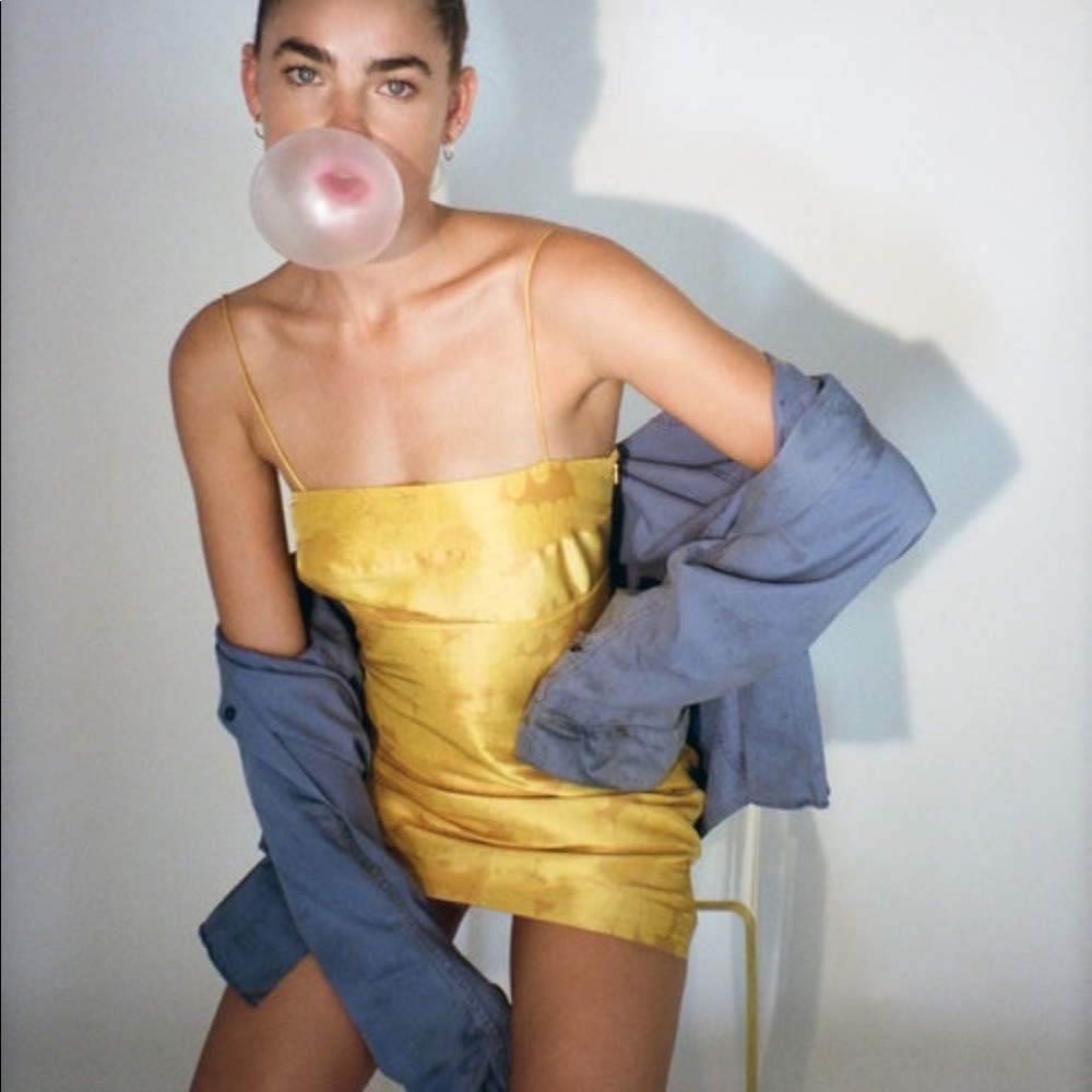 Realisation par christy yellow dress